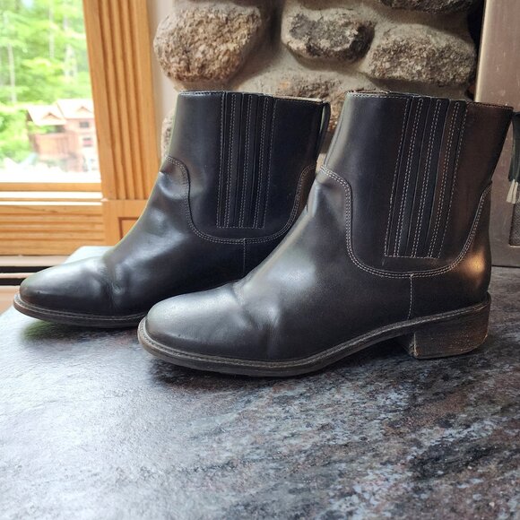 L.L. Bean Black Leather Rounded Toe Slip-On Boots Size 8.5M - Picture 7 of 15